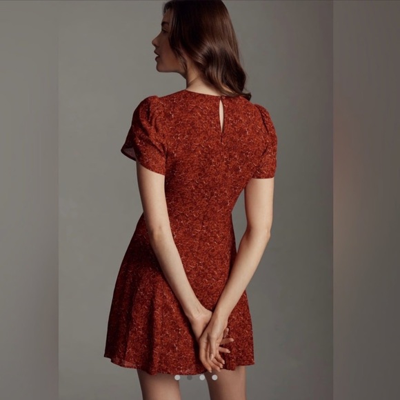 Reformation Lula mini dress  fall, 90s, minimalist, flowy, size 2 - Picture 5 of 15